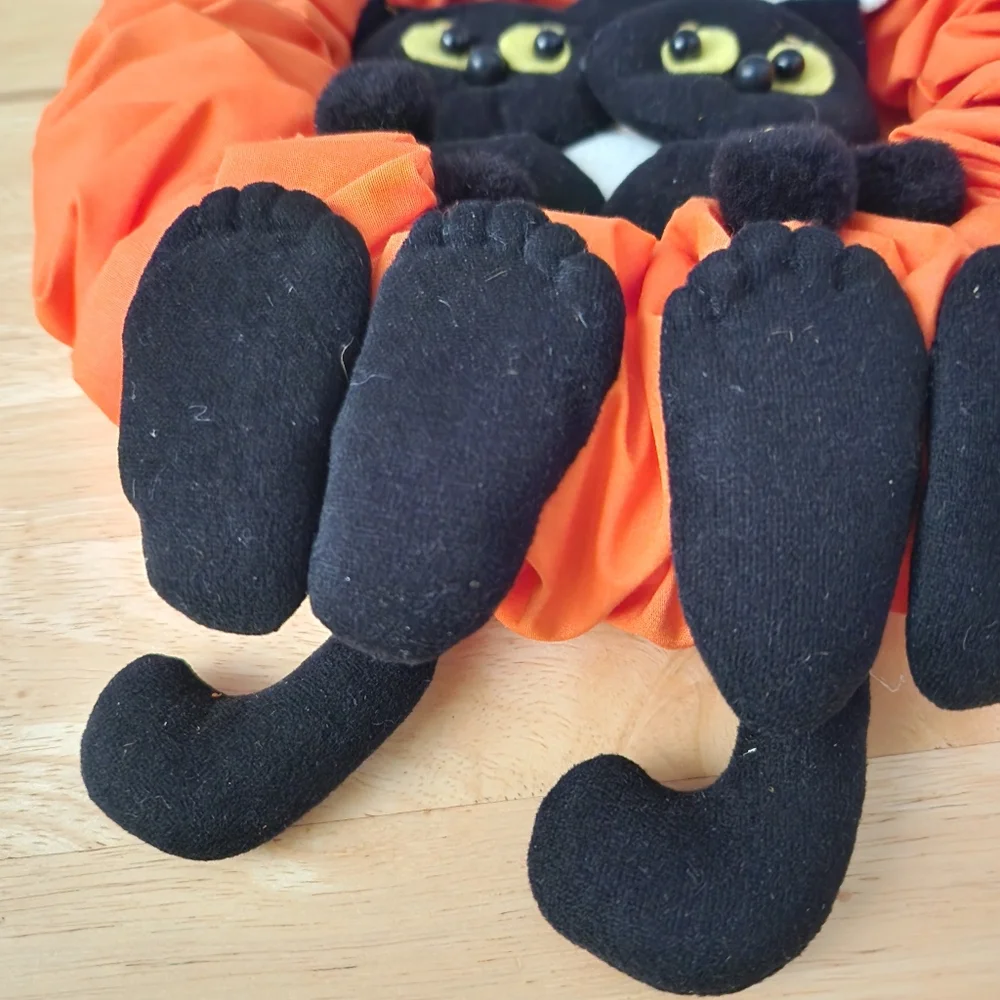 Vintage Handmade Scaredy Cats Welcome Halloween Wreath